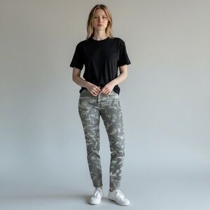 Inked & Faded Abstract Pinstripe Slim Straight Jeans Size 14 Blue/Gray White